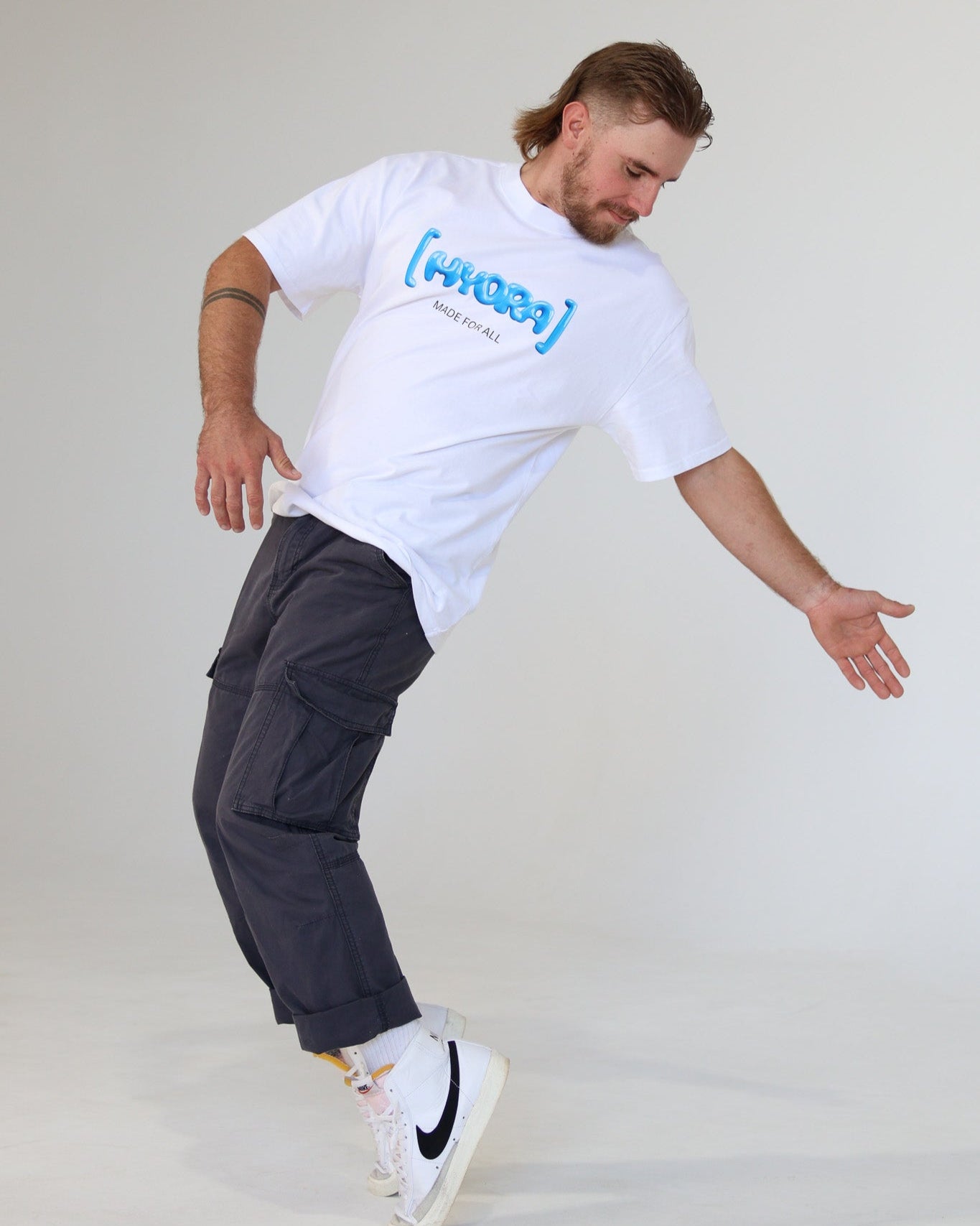 NEW WORLD Tee