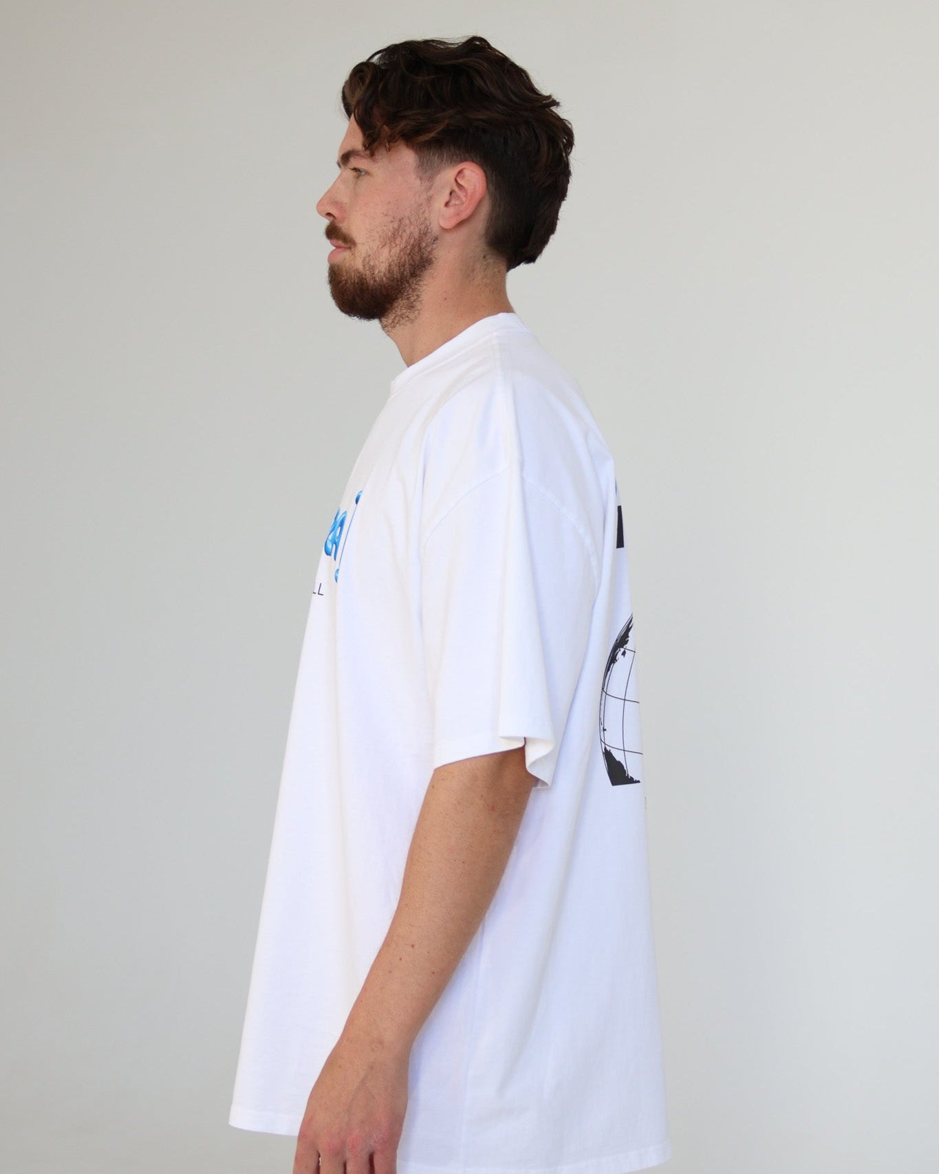 NEW WORLD Tee