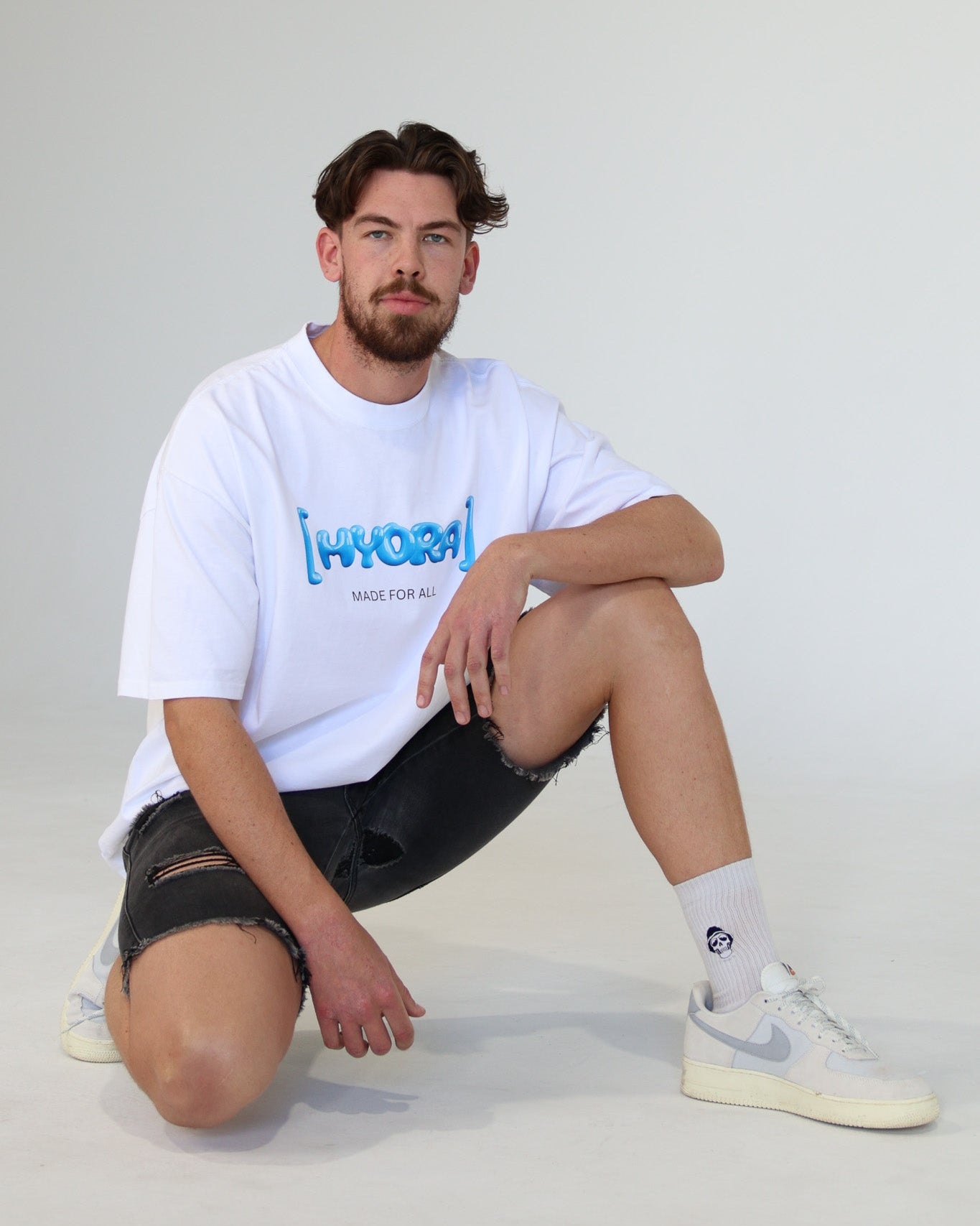 NEW WORLD Tee