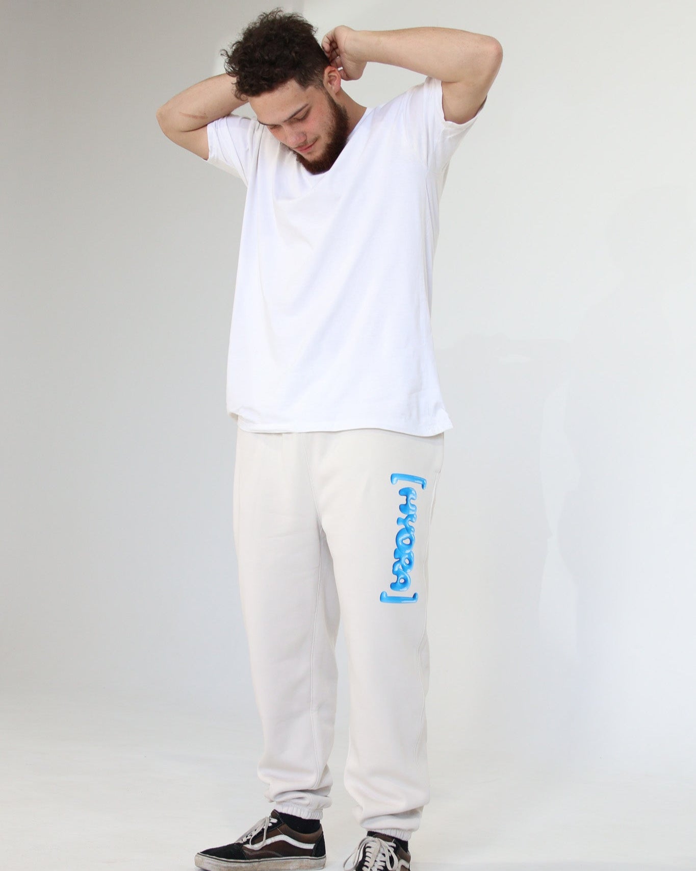 NEW WORLD Sweats